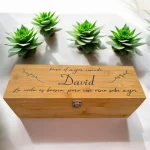 Caja de vino con accesorios