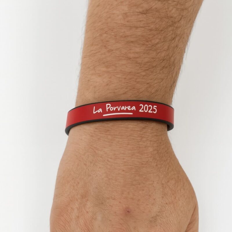 pulsera polipiel personalizada mano